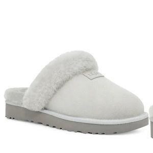 New UGG Cozy Slipper Genuine Shearling